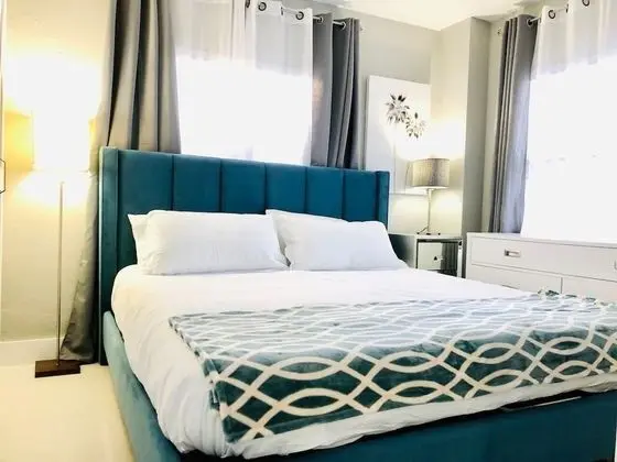 Ev (2 Bedrooms)