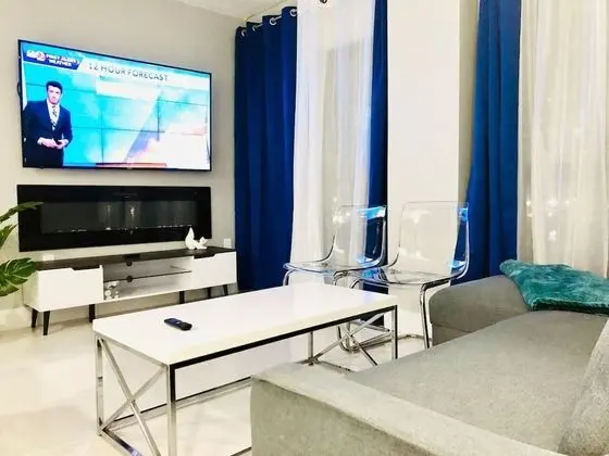 Ev (2 Bedrooms)