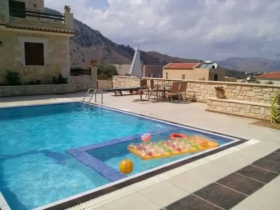 Villa, 3 Yatak Odası, Kişiye Özel Havuzlu (I)