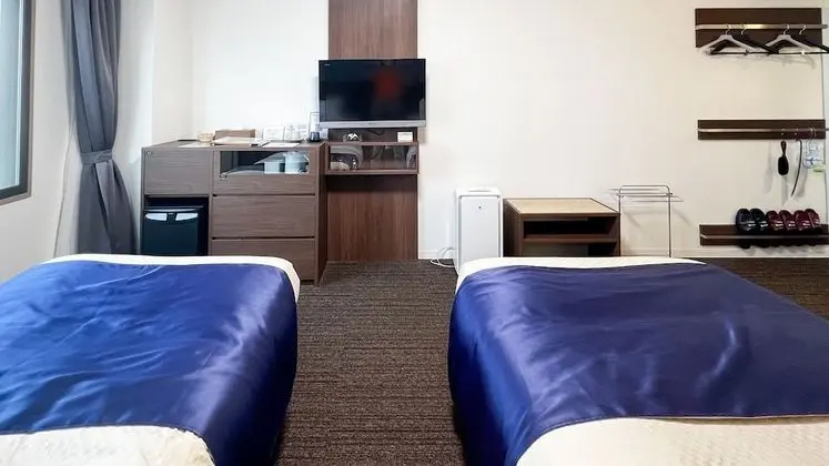 İki Ayrı Yataklı Oda, Sigara İçilmez, Göl Manzaralı