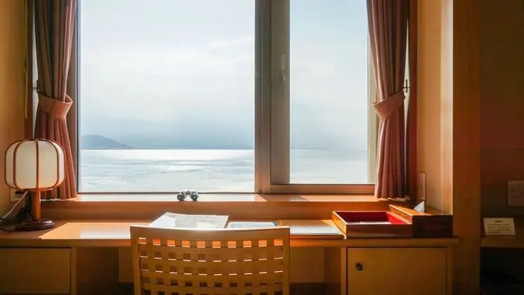 Traditional Oda, Sigara İçilmez, Göl Manzaralı (Japanese Style)