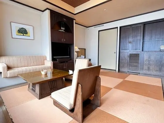 Traditional Oda, Sigara İçilmez, Göl Manzaralı (Japanese Western style)