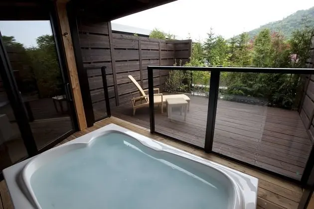 Traditional Oda (Private open-air bath)
