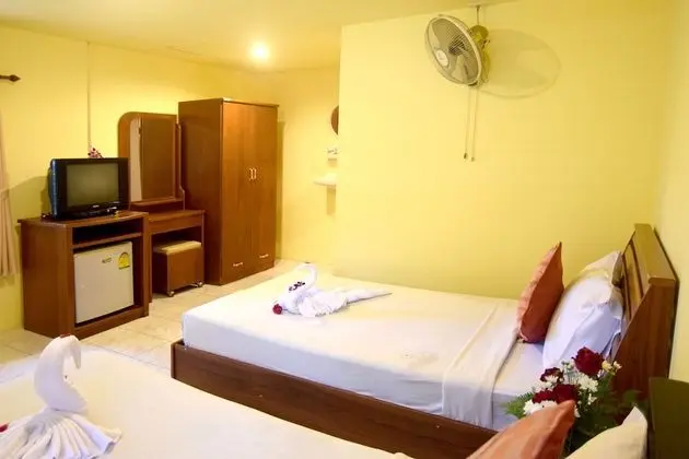 Bamboo Bungalow with Fan