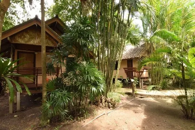 Bamboo Bungalow with Fan