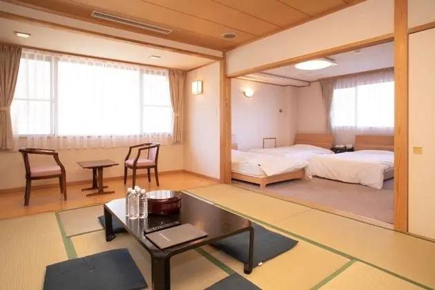 Traditional Oda, Ortak Banyo (Japanese Western Style, Suite)
