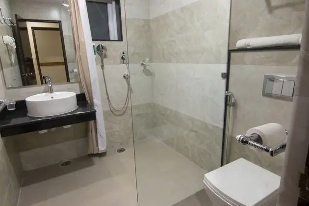 Standard Tek Büyük veya İki Ayrı Yataklı Oda, 2 Yatak Odası, Sigara İçilmez, Bahçe Manzaralı