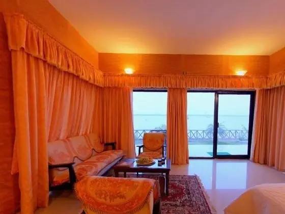 Honeymoon Süit (Lake View)
