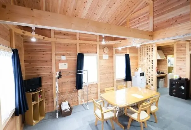 Family Bungalov (Sigra C)