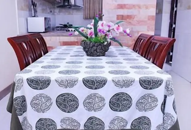 Family Apart Daire, 2 Yatak Odası, Sigara İçilebilir, Avlu