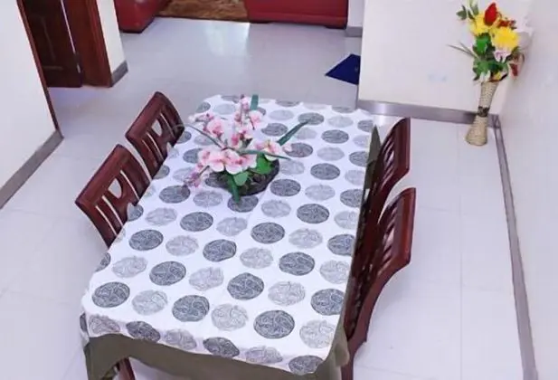Family Apart Daire, 2 Yatak Odası, Sigara İçilebilir, Avlu