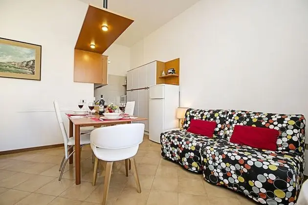 Family Apart Daire, Birden Çok Yatak, Göl Kenarı (Lake View Historical Center Apartment)