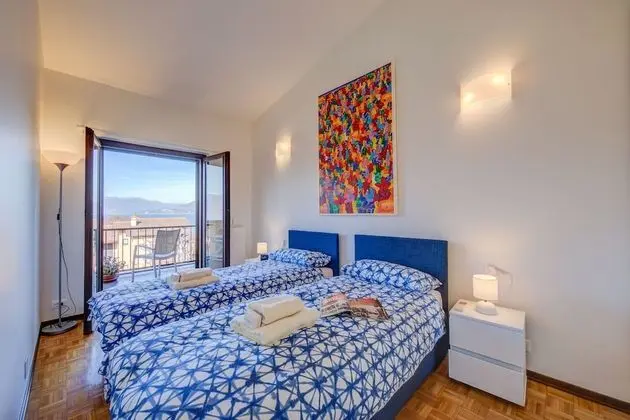 Family Sıra Ev, Birden Çok Yatak, Bahçeli (Lake View Pool Apartment in Ranco)