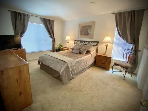 Villa (Lake View, Private Pool with Spa & Ga)