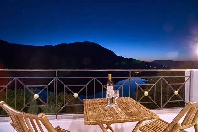Premium Villa, Göl Manzaralı