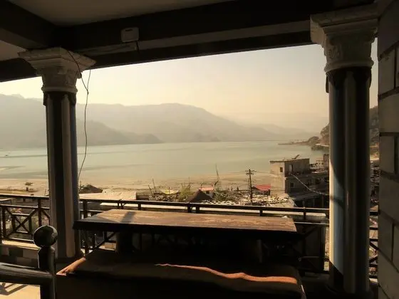 Tek Kişilik Oda, Göl Manzaralı