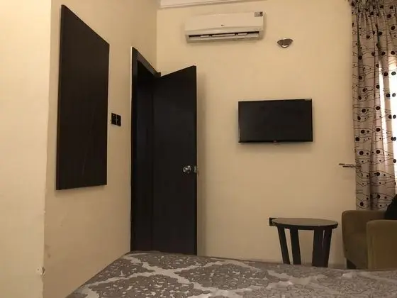 Diplomatic Suite
