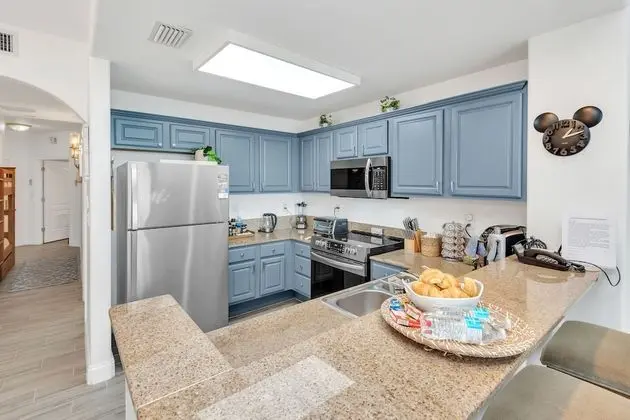 Family Apart Daire (13428 Blue Heron Beach Drive, Orlando)