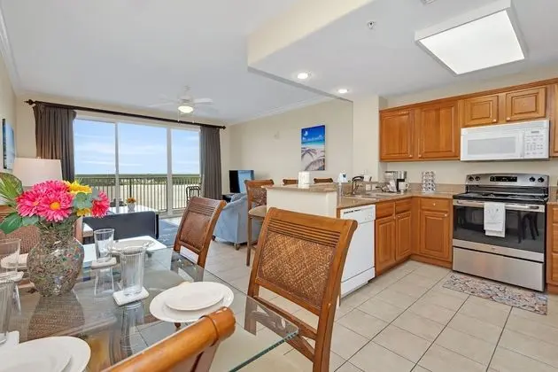 Family Daire (13428 Blue Heron Beach Drive, Orlando)