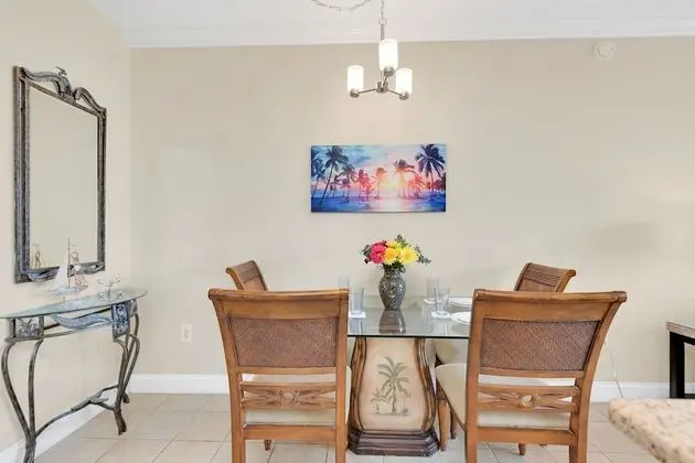 Family Daire (13428 Blue Heron Beach Drive, Orlando)