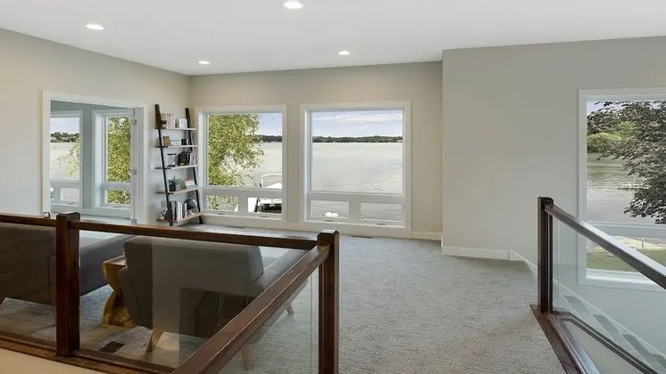 Ev, Birden Çok Yatak (Lakefront Luxury)