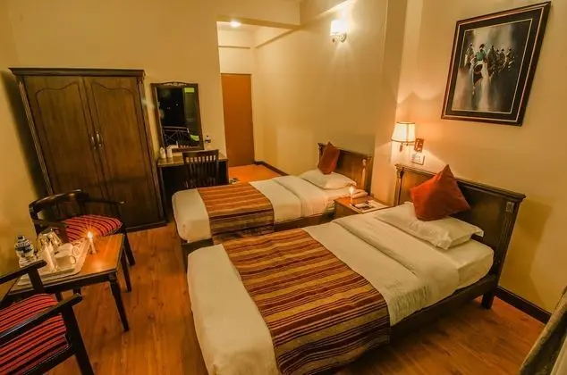 Deluxe Tek Büyük Yataklı Oda
