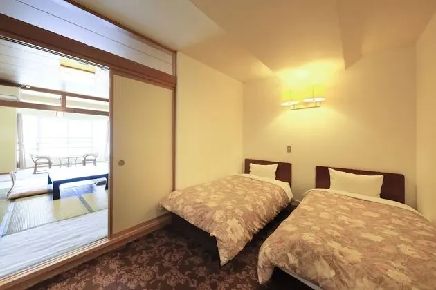 Traditional İki Ayrı Yataklı Oda, 2 Tek Kişilik Yatak, Göl Manzaralı