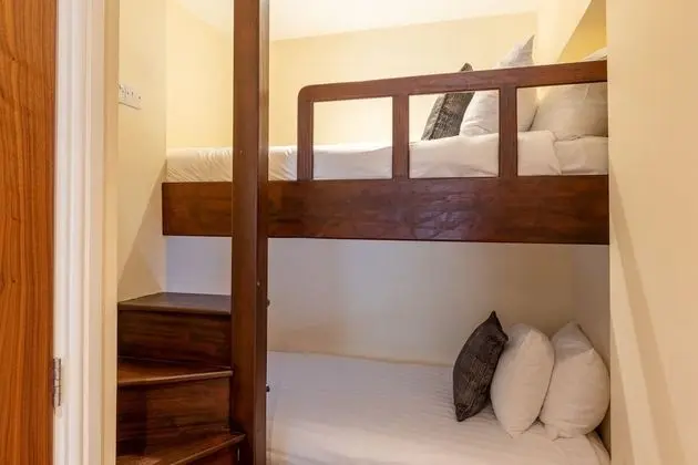 Apart Daire, Zemin Kat (Open Plan, Sleeps Four)