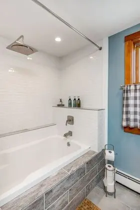 The Vermonter Suite