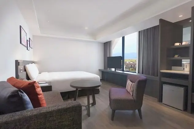 Premium Tek Büyük Yataklı Oda