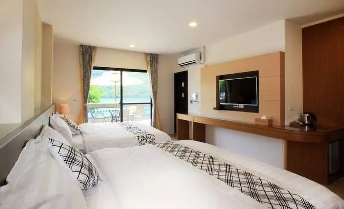 Comfort Dört Kişilik Oda, Balkon, Göl Manzaralı