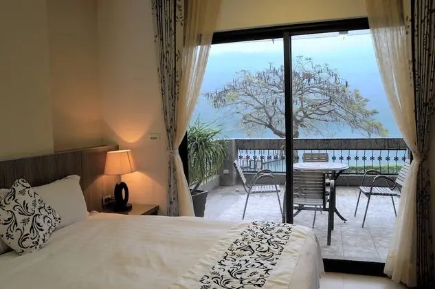 Comfort Dört Kişilik Oda, Balkon, Göl Manzaralı