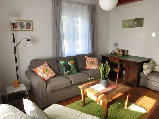 Family Apart Daire, 1 Yatak Odası, Bahçe Manzaralı, Zemin Kat