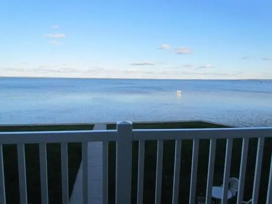 Süit, 2 Büyük (Queen) Boy Yatak, Göl Manzaralı