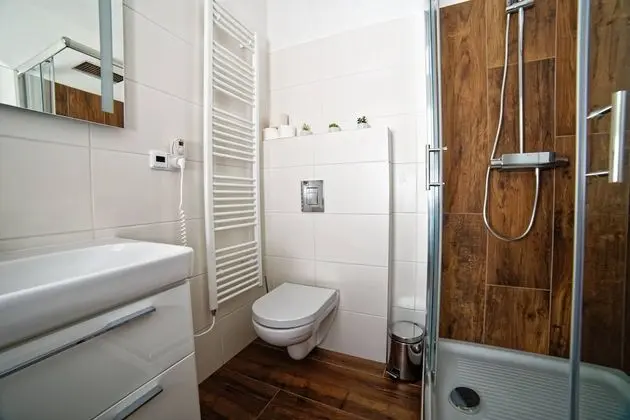 Deluxe Apart Daire, 1 En Büyük (King) Boy Yatak, Göl Kenarı