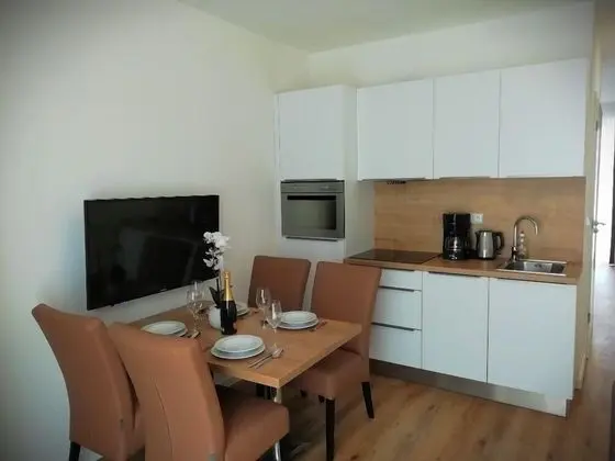 Deluxe Apart Daire, 1 En Büyük (King) Boy Yatak, Göl Kenarı