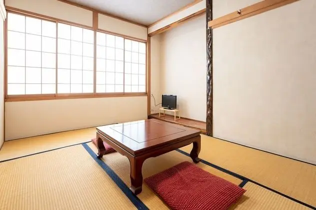 Traditional Oda (Japanese Style, For 1 guest)