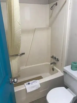 Basic Tek Büyük Yataklı Oda, Sigara İçilebilir