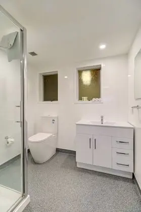 Standard Stüdyo, Sigara İçilmez, Küçük Mutfak (Upstairs Studio)