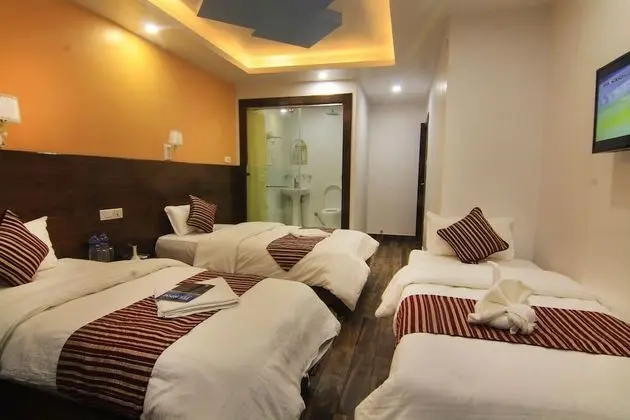 Deluxe Üç Kişilik Oda