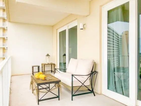 Daire (Laketown Wharf 1331)