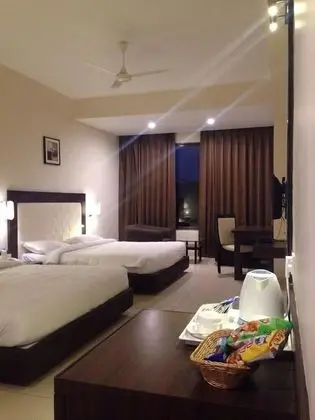 Premium Tek Büyük Yataklı Oda, 1 En Büyük (King) Boy Yatak, Göl Manzaralı