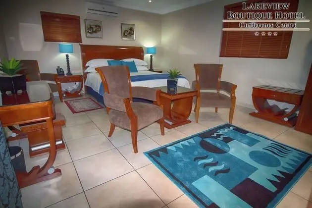 Luxury Oda, 1 En Büyük (King) Boy Yatak