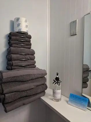 Economy Oda, 1 Büyük (Queen) Boy Yatak, Sigara İçilmez