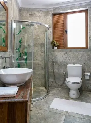 Luxury Apart Daire, 3 Yatak Odası, Balkon, Göl Manzaralı