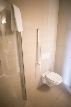 Standard Tek Büyük veya İki Ayrı Yataklı Oda, 2 Tek Kişilik Yatak, Avlu