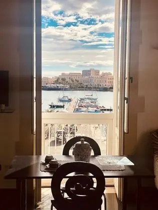 Süit, Balkon, Deniz Manzaralı