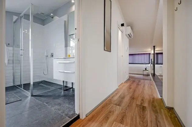 Apart Daire, Deniz Manzaralı