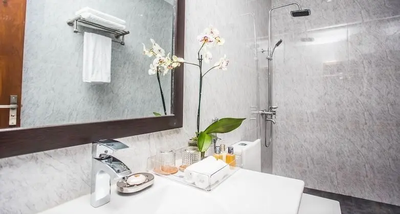 Deluxe Tek Büyük Yataklı Oda, Deniz Manzaralı