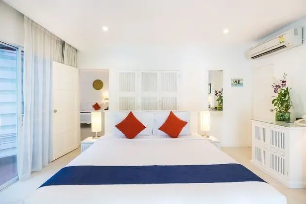 Garden View Room